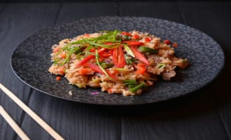 Жареный рис с креветками как в Таиланде