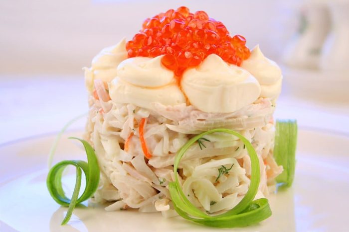«Царский» салат с кальмаром 