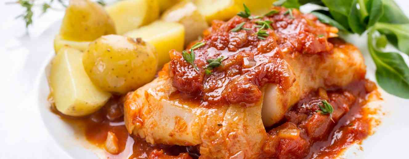 Вкусная рыба в духовке: топ 12 лучших рецептов