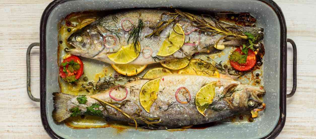 Какую рыбу выбрать для запекания в духовке: полезные советы по выбору и приготовлению