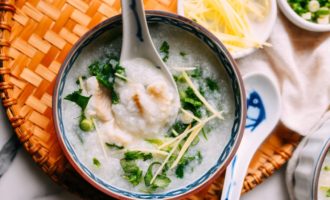 Конджи с камбалой и разваренным рисом — необычное блюдо азиатской кухни